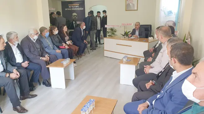 AK Parti Silvan İlçe Başkanı Kılıçaslan yönetimiyle toplandı 