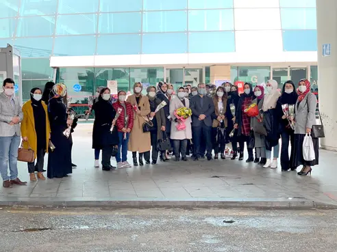 Başkan Aydın'dan AK Partili kadınlara 8 Mart sürprizi 