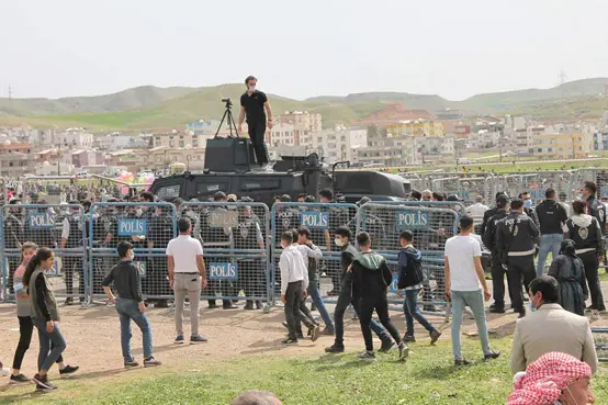 Newroz etkinliğinde olaylar çıktı