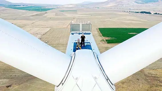 Bitlis'in rüzgarı elektriğe dönüşüyor