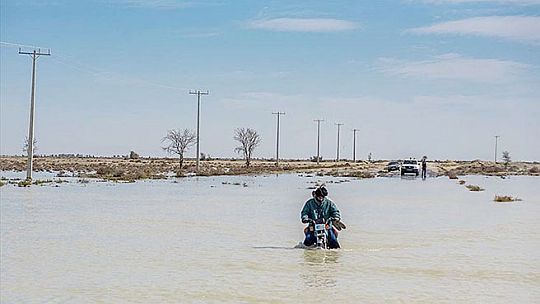İran'da sel felaketinde ölenlerin sayısı 9'a yükseldi
