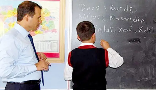 Kürtçe derse ilgi büyük!