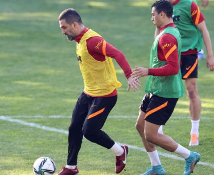 Galatasaray, Altay maçının hazırlıklarını sürdürdü 