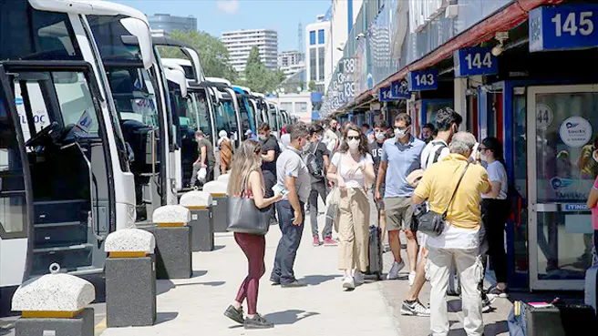 Otobüsçüler bayramda, geçen yıllara göre yüzde 60 daha az yolcu taşıdı