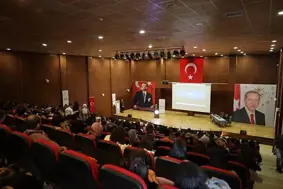 Diyarbakır'da öğretmenlere bilinçli ve güvenli internet kullanımı eğitimi