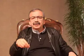 Sırrı Süreyya Önder'e 5 ay hapis cezası