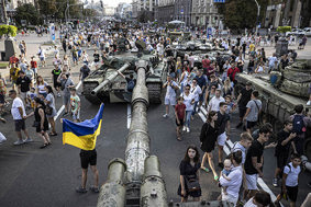 Rusya-Ukrayna Savaşı 6. ayın sonunda 1300 kilometrelik çatışma hattında sürüyor