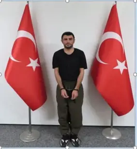 MİT, biri kırmızı bültenle aranan 2 PKK/KCK'lı teröristi sınır hattında yakaladı