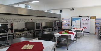 TİKA Romanya'da gastronomi laboratuvarı açtı