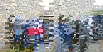 Van'da minibüsün devrilmesi sonucu 14 kişi yaralandı