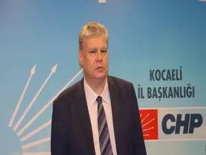 CHP Genel Başkanlığına adaylığını açıklayan Öymen, Kocaeli'de konuştu