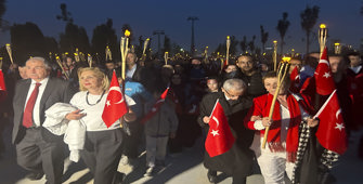 Ankara'da Cumhuriyet'in 100. yılı dolayısıyla meşaleli yürüyüş düzenlendi