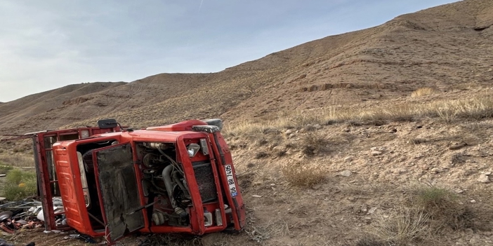 Erzincan’da kamyonetin devrilmesi sonucu 1 kişi öldü