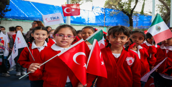 TİKA, Meksika'da Türkiye İlköğretim Okulunun çevresini yeniledi