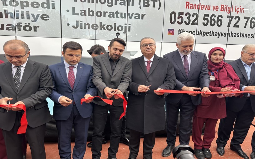 Diyarbakır'ın ilk özel hayvan hastanesi açıldı 
