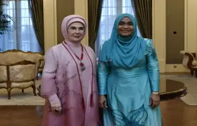 Emine Erdoğan, Maldivler Cumhurbaşkanı Muizzu'nun eşi Sajidha Mohamed ile görüştü