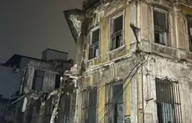 İstanbul Fatih'teki metruk bir binada çökme