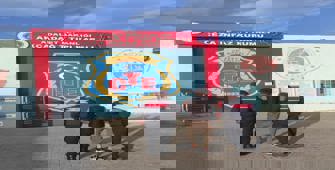 Depremzedelere konteyner umudu vadeden 2 dolandırıcı yakalandı