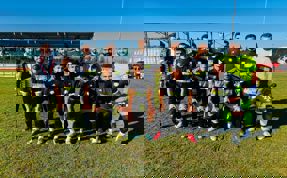 Bağlar Belediyespor lidere teslim