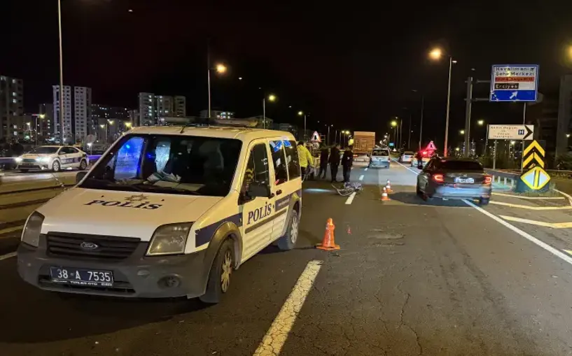 Kayseri'de otomobilin çarptığı bisikletin sürücüsü öldü