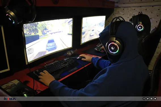 İntihara ve şiddete sürüklüyor