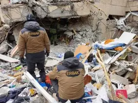 Ergani Belediyesi ekipleri, deprem bölgelerinde