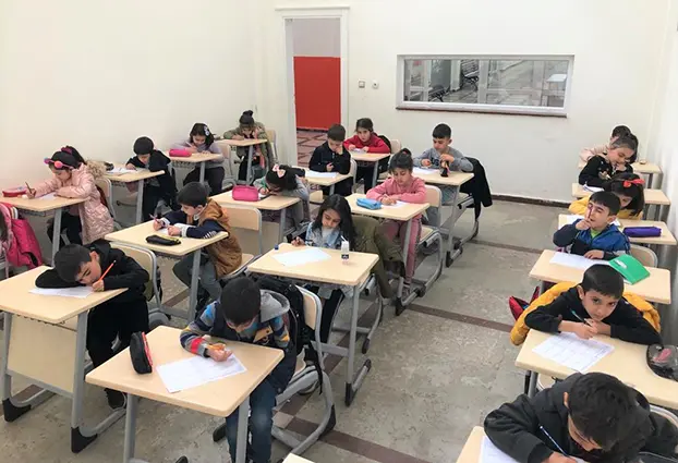 Diyarbakır'da 15 bin öğrenciye eğitim takviyesi