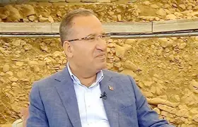 Adalet Bakanı Bozdağ, canlı yayında soruları yanıtladı