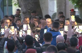 Cumhurbaşkanı Erdoğan akşam namazını Eyüp Sultan Camii'nde kıldı