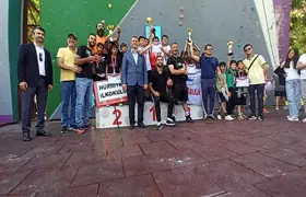 ‘Spor Tırmanış Minikler Türkiye’ şampiyonları Diyarbakır’dan