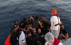 İzmir açıklarında 51 düzensiz göçmen kurtarıldı