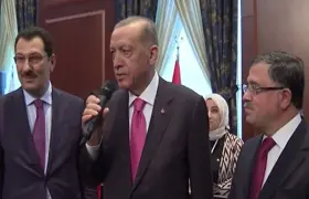 Cumhurbaşkanı Erdoğan, SKM'yi ziyaret etti, yerel seçim startı verdi
