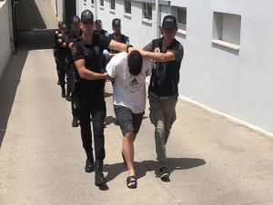 Adana'da uyuşturucu operasyonu: 5 zanlı tutuklandı