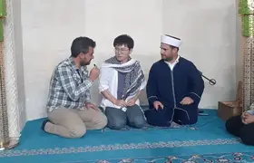 (Video) Gezmeye geldi müslüman oldu