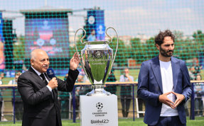 UEFA Şampiyonlar Festivali'nin açılışı töreni