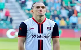 Trabzonlu genç futbolcu Miraç Acer, birçok takımın radarına girdi