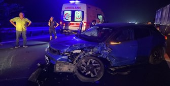 Anadolu Otoyolu'nda cip ile otomobil çarpıştı, 2 kişi yaralandı
