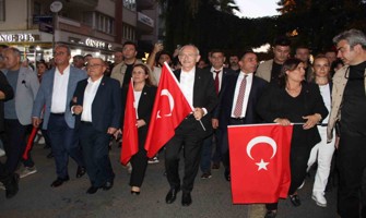 Kılıçdaroğlu, Aydın’daki Zafer Yürüyüşü’ne katıldı