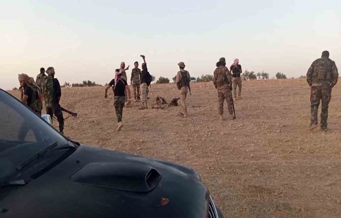 Deyrizor’daki Arap aşiretleri 24 köyü terör örgütü PKK/YPG’den kurtardı