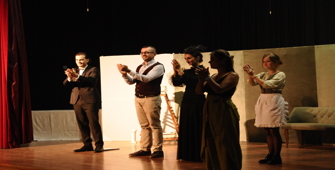Bursa'da SMA-Tip 2 hastası Sefa Arput için tiyatro gösterisi düzenlendi