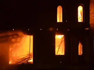 İsveç'te camide yangın çıktı