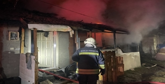 Bolu'da yangın çıkan evde hasar oluştu