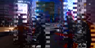 Bursa'daki trafik kazasında 2'si polis 4 kişi yaralandı