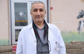 Prof. Dr. İçen Sokak hayvanlarına aşı ve çip vurgusu yaptı