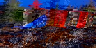 Eskişehir'de devrilen kamyonun sürücüsü öldü