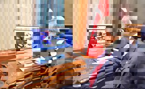 Sıra Vali Su'ya geldi 