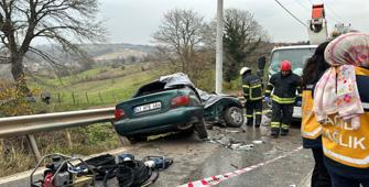 Kocaeli'de otomobil ile vinç çarpıştı, sürücüsü öldü