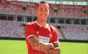 Sivasspor oyuncusu Rey Manaj, gol sayısını 14’e yükseltti