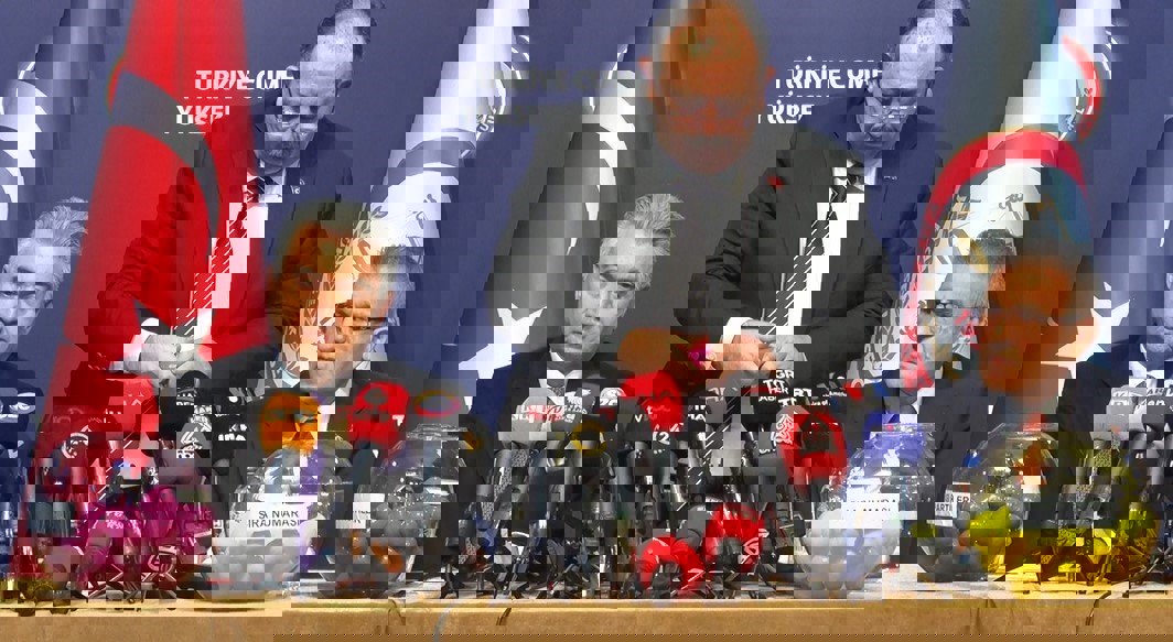 Son Dakika! YSK tartışmaya neden olan oy pusulasıyla alakalı  açıklama yaptı