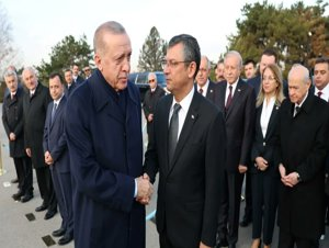 Erdoğan'ın tazminatı Mehmetçik Vakfı'na 
